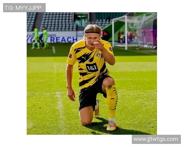 足球场上身披3号球衣的传奇球星及其精彩瞬间回顾 足球场上身披3号球衣的传奇球星及其精彩瞬间回顾